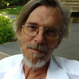 Photo of Tom Grummett