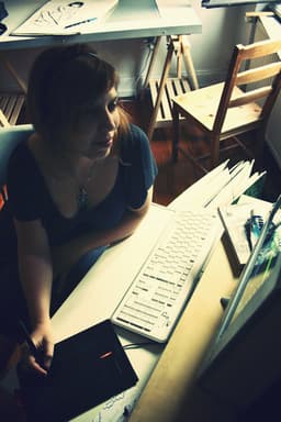 Photo of Stephanie Hans