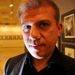 Photo of Salvador Larroca