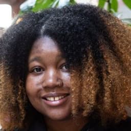 Photo of Stephanie Williams